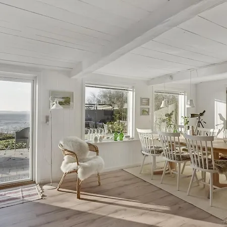 Ose - 50m From The Sea By Interhome Holiday home